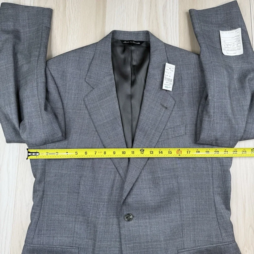 NWT Kilgour French & Stanbury Barney's New York Pure Virgin Wool Suit 42R W36